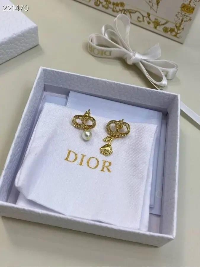 Сережки Dior 4