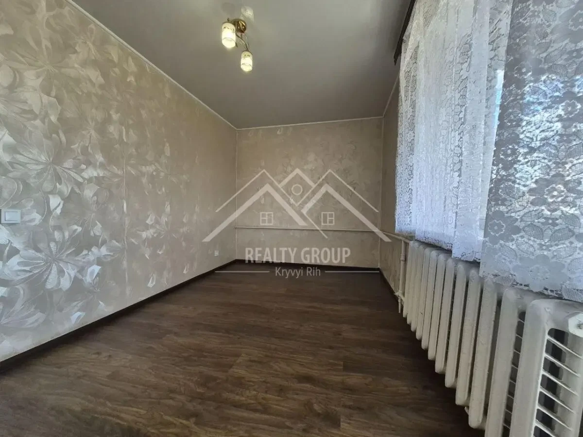 Продаж 3к квартири по вул. Українська 3