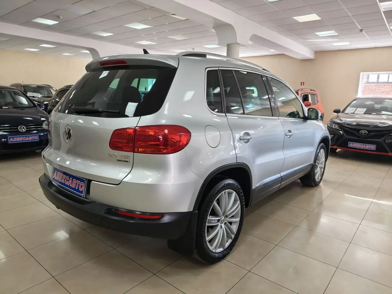 Volkswagen Tiguan 4MOTION 2.0TSI 16V 6АКПП 2013 р.в. (200 к.с.) 3