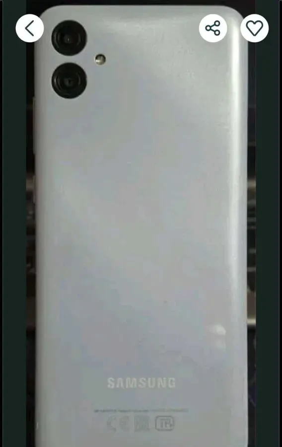 Смартфон Samsung Galaxy A04e