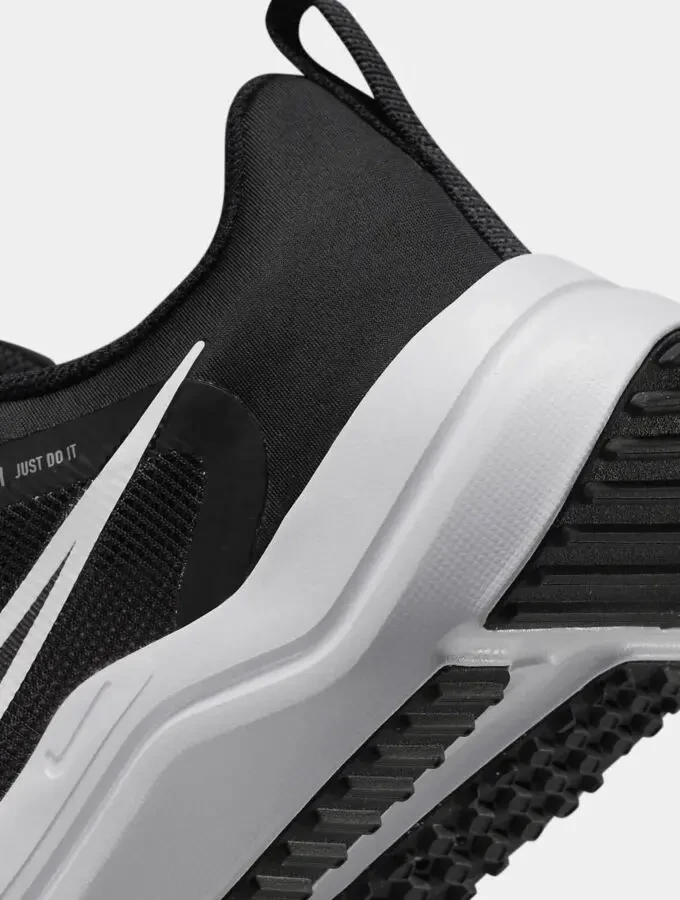 Кросівки для бігу жіночі Nike Downshifter 12 6