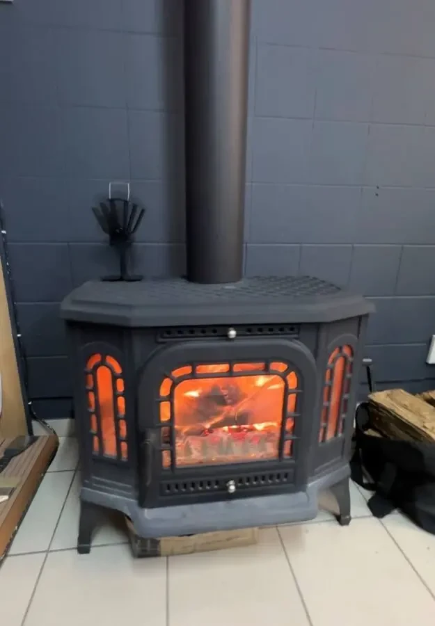 Піч-камін на дровах Kawmet P7 LB 10.5 кВт ECO у відмінному стані