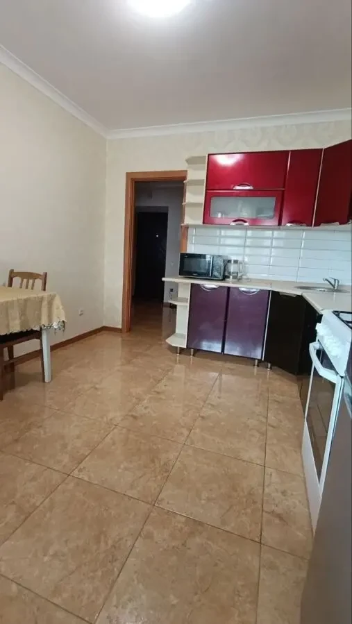 1к квартира з індивідуальним опаленням, ремонт, меблі, техніка, Хмель 3