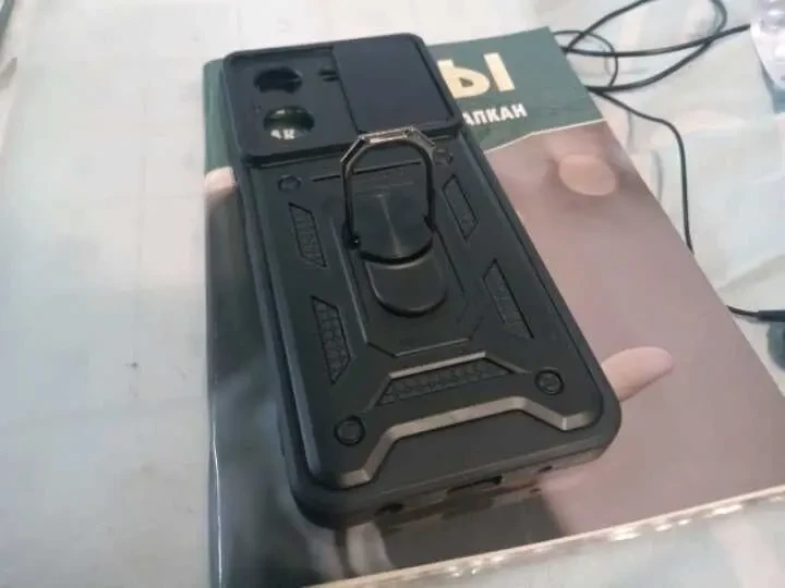 Захисний чохол-накладка для Xiaomi Redmi A5 + вставка для пальця 4