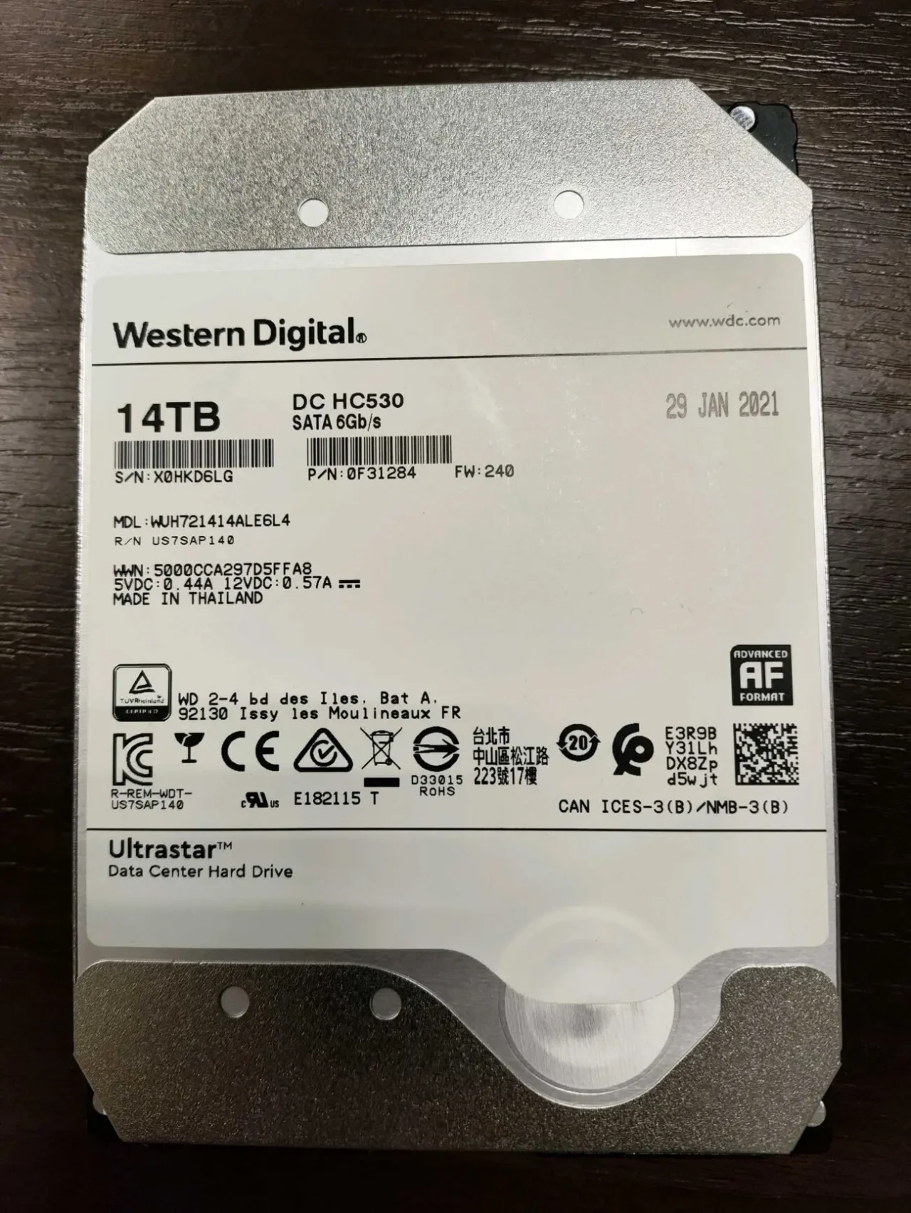 Продам WD DC HC530 14TB