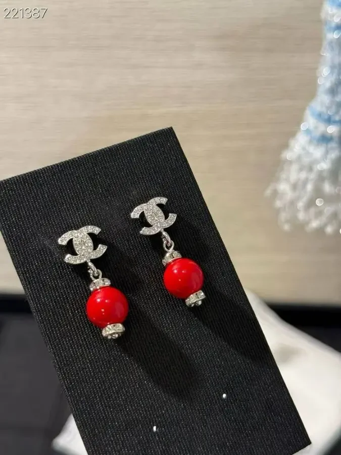 Сережки Chanell