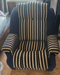 Продам б/у крісло, самовивіз