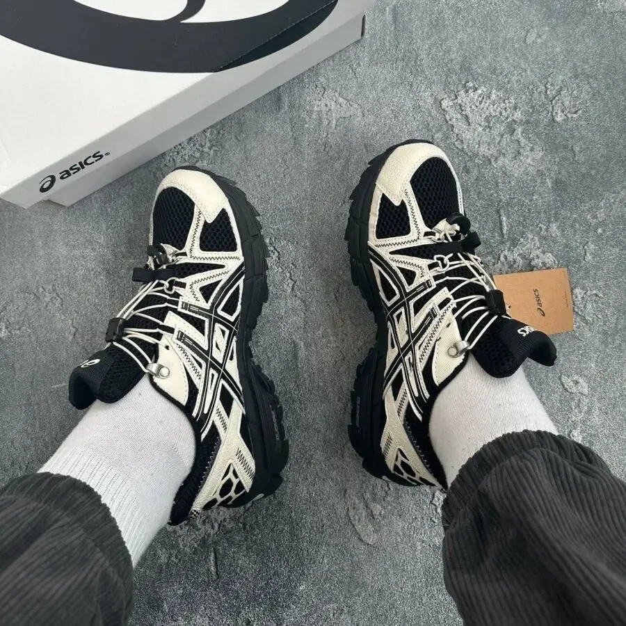 ASICS Gel-kahana 8 FL black/white 3