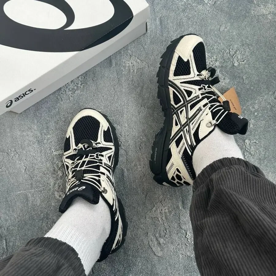 ASICS Gel-kahana 8 FL black/white 5