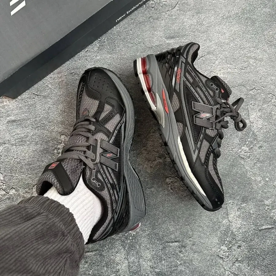 New Balance 1906U black/flame 5