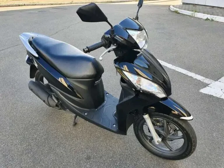 скутер Хонда 110