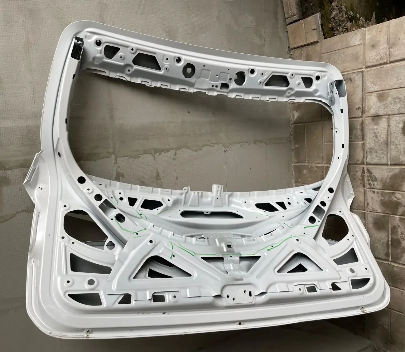 BMW X3 G01  iX3 G08  Крышка багажника 41007494942 7