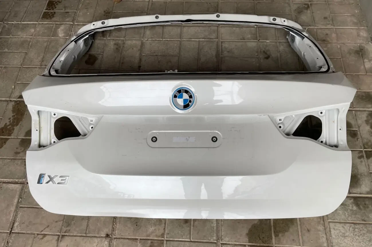 BMW X3 G01  iX3 G08  Крышка багажника 41007494942