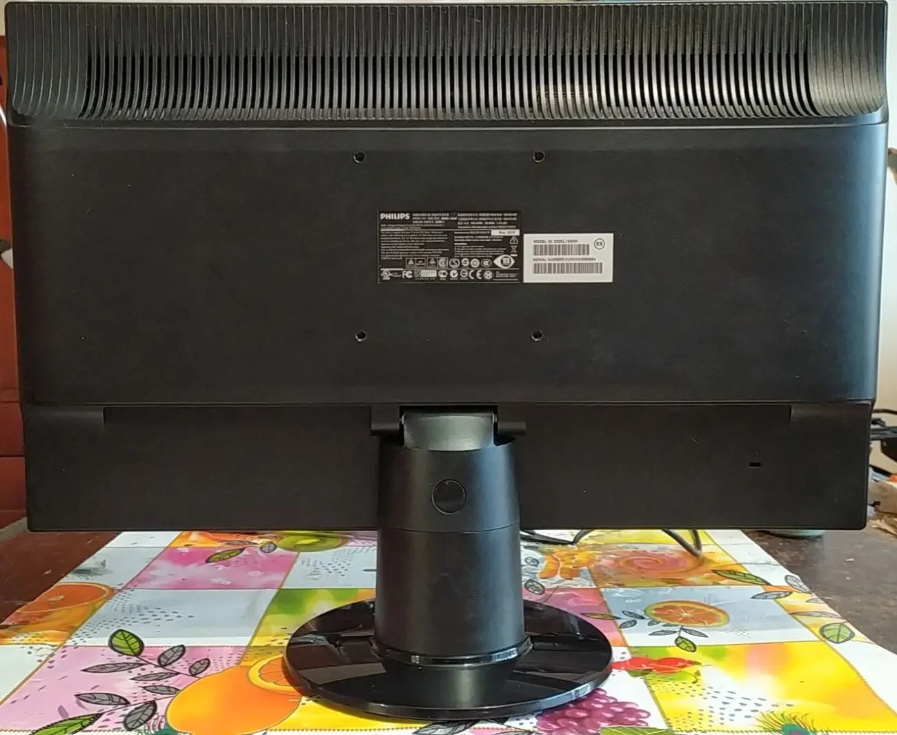 Монитор Philips E-Line 222EL 2