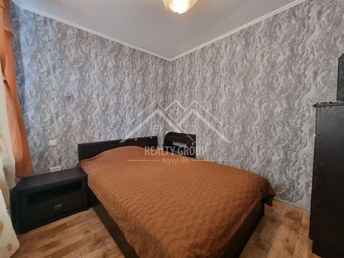 Продаж 3к утепленої квартири на Юності 7