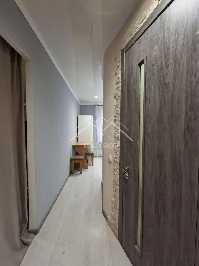 Продаж 1к квартири на вул.Соборності (Косіора) 5