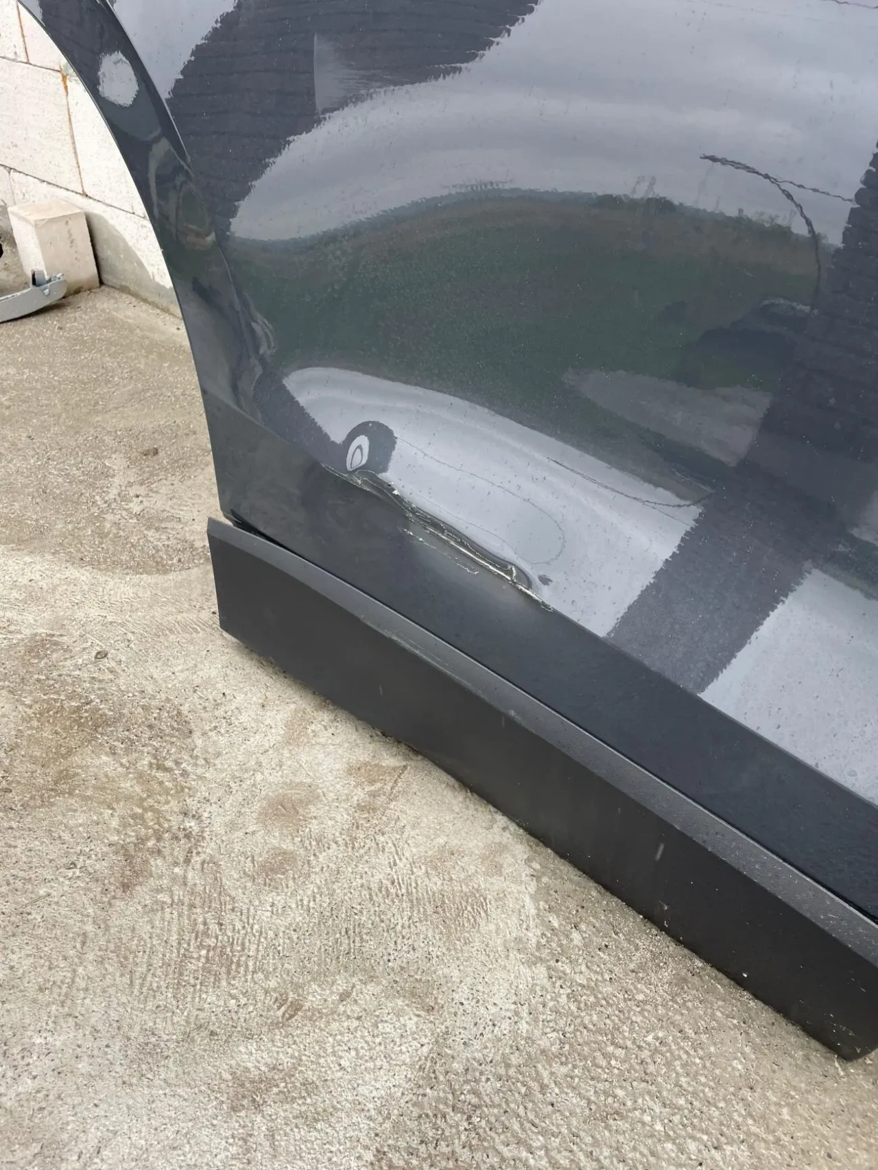 Volkswagen Tiguan Дверь задняя правая 571833056C  4