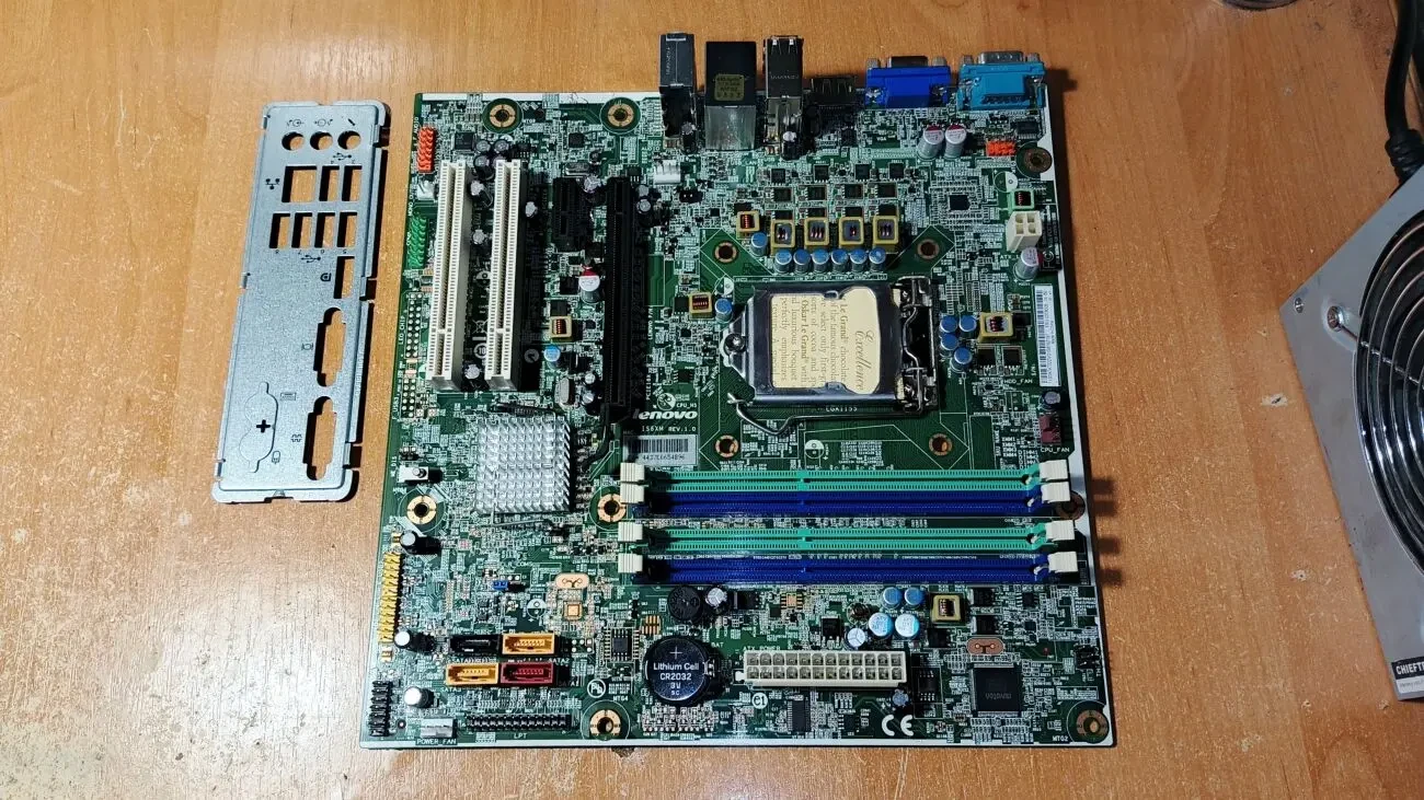 Материнская плата Lenovo IS6XM REV1.0 S1155/Q65)(LENOVO QiTian M6300)