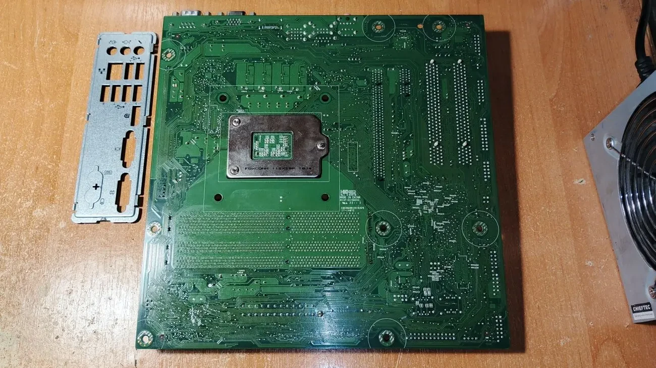 Материнская плата Lenovo IS6XM REV1.0 S1155/Q65)(LENOVO QiTian M6300) 3
