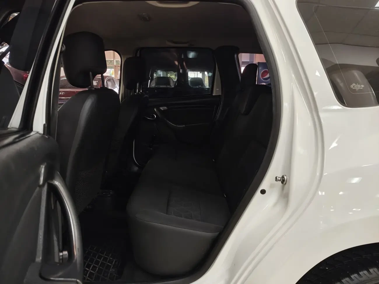 Dacia Duster 4WD 1.6i 16V 6МКПП 2015 р.в. (105 к.с.) 8