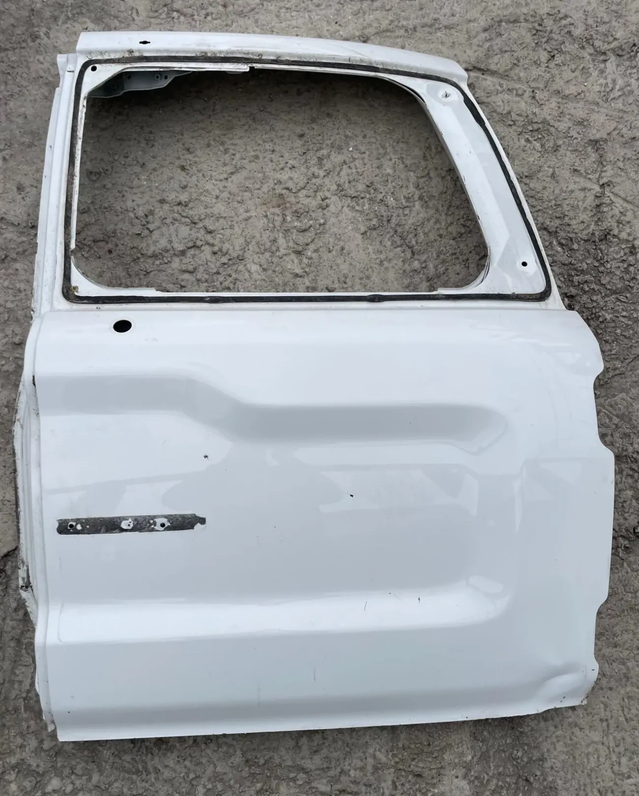 Toyota Land Cruiser 200 GX Дверь  6700560E30 6700560E40 6700560E80  