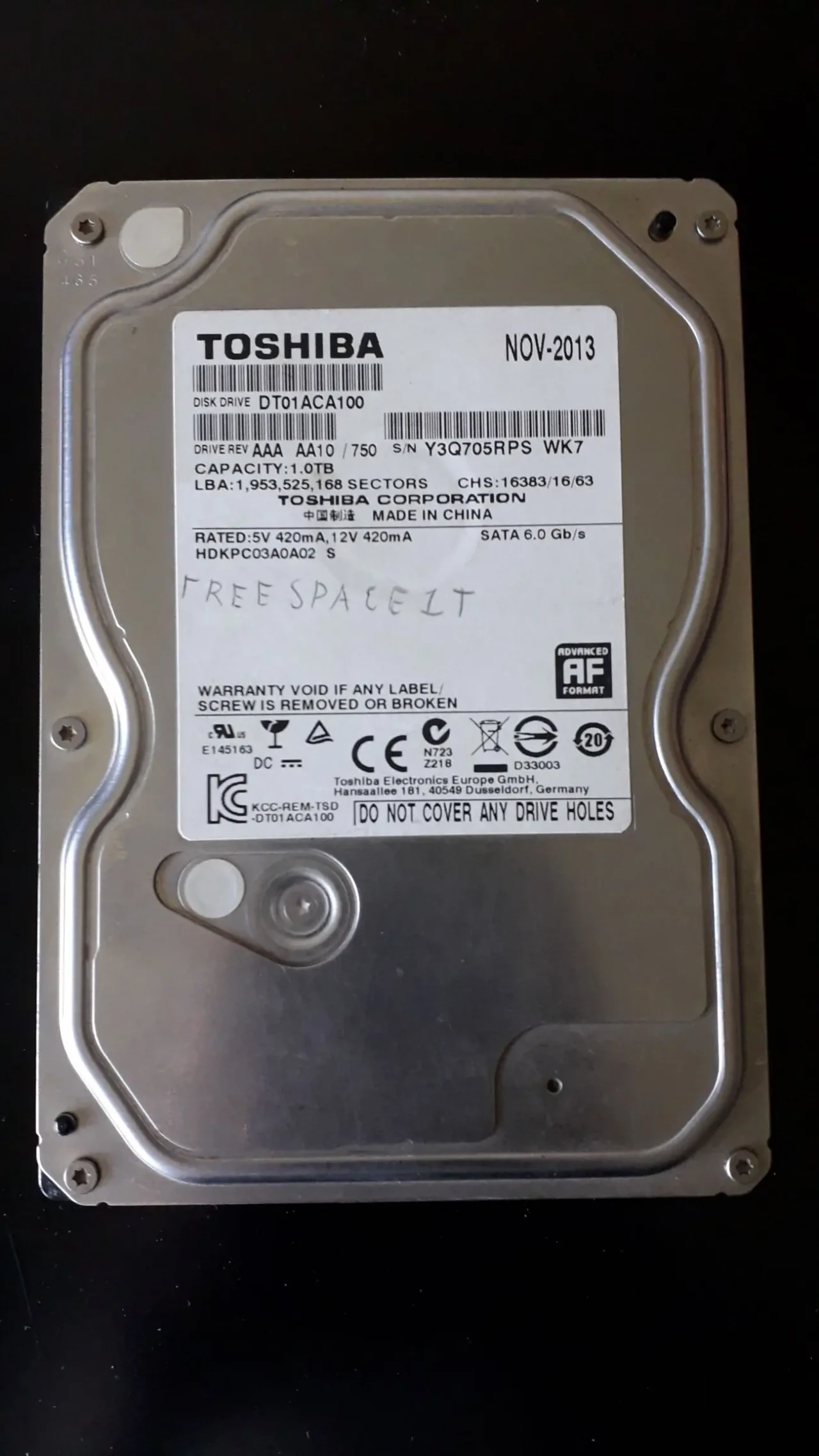 Toshiba HDD DT01ACA100 1TB