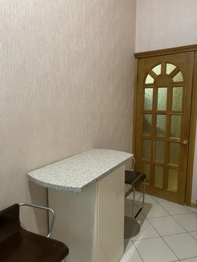 Оренда трикімнатної квартири у центрі Харкова - усе необхідне є... 9