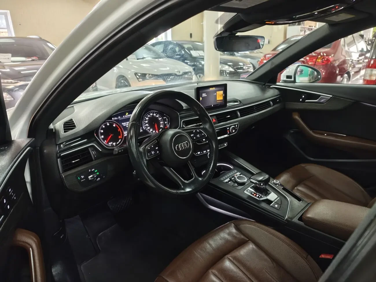Audi A4 2.0TFSI 16V 7АКПП 2019 р.в. (190 к.с.) 8