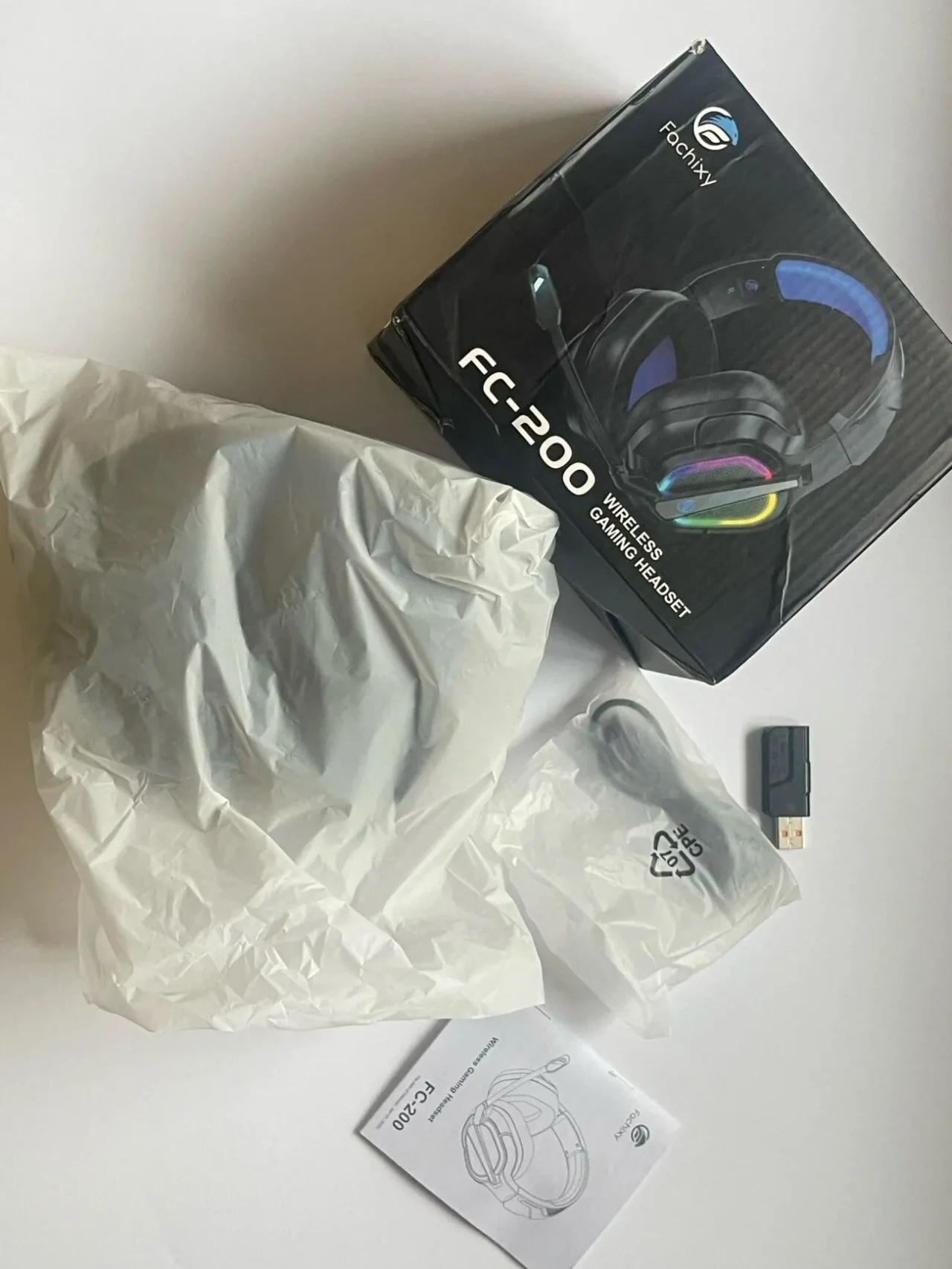 безпровідні Ігрові навушники Fachixy FC-200 з RGB підсвічуванням 3