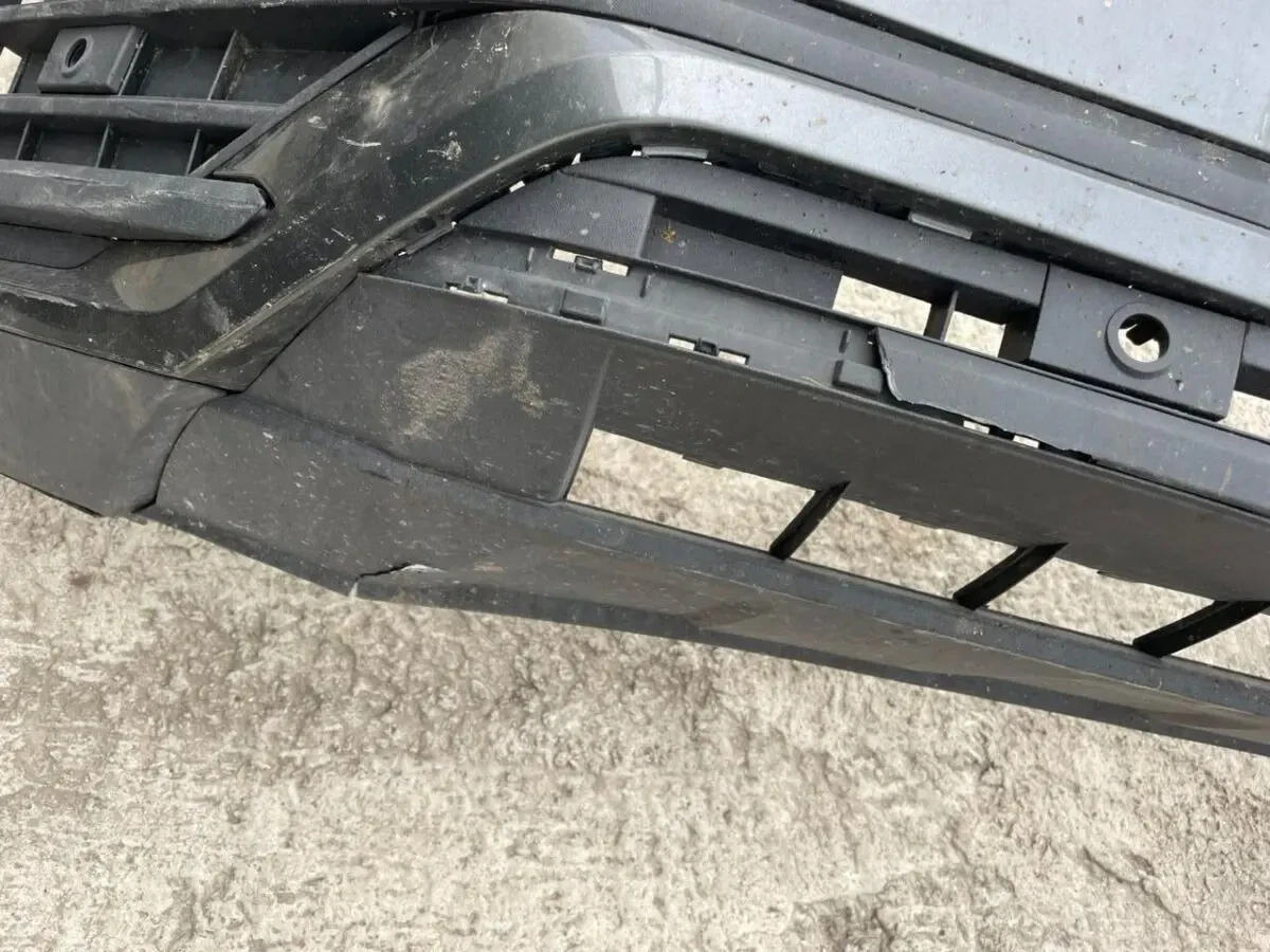 Volkswagen Touareg Бампер 760807217GRU 760807217AKGRU 760807039R9B9 5