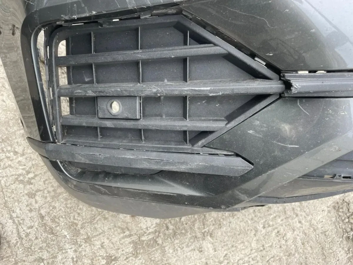 Volkswagen Touareg Бампер 760807217GRU 760807217AKGRU 760807039R9B9 3