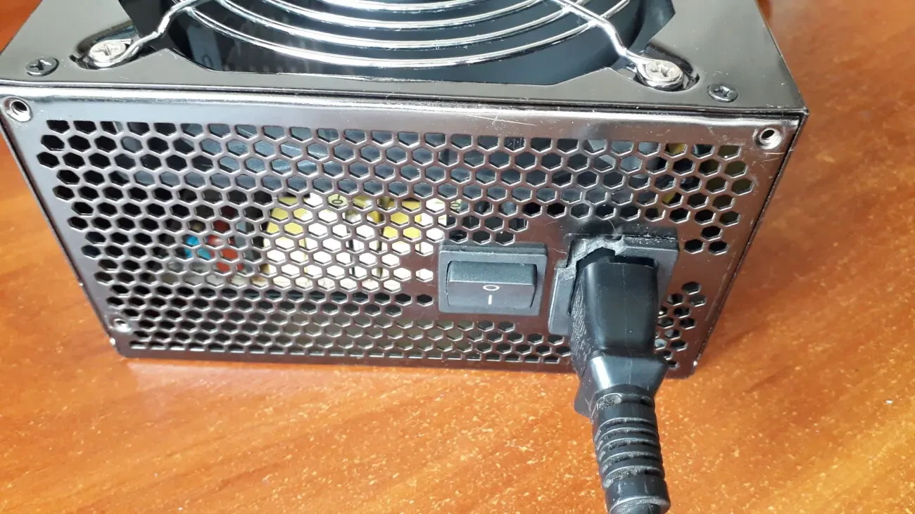 Блок питания HKC USP7630 2