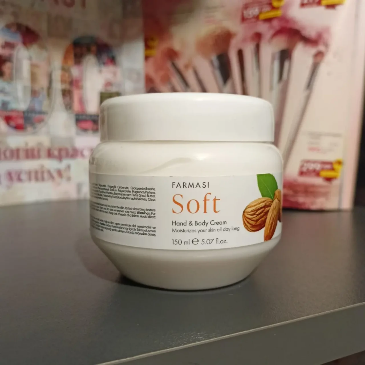 Крем для рук та тіла Soft з мигдалем, 150 мл, Farmasi 2