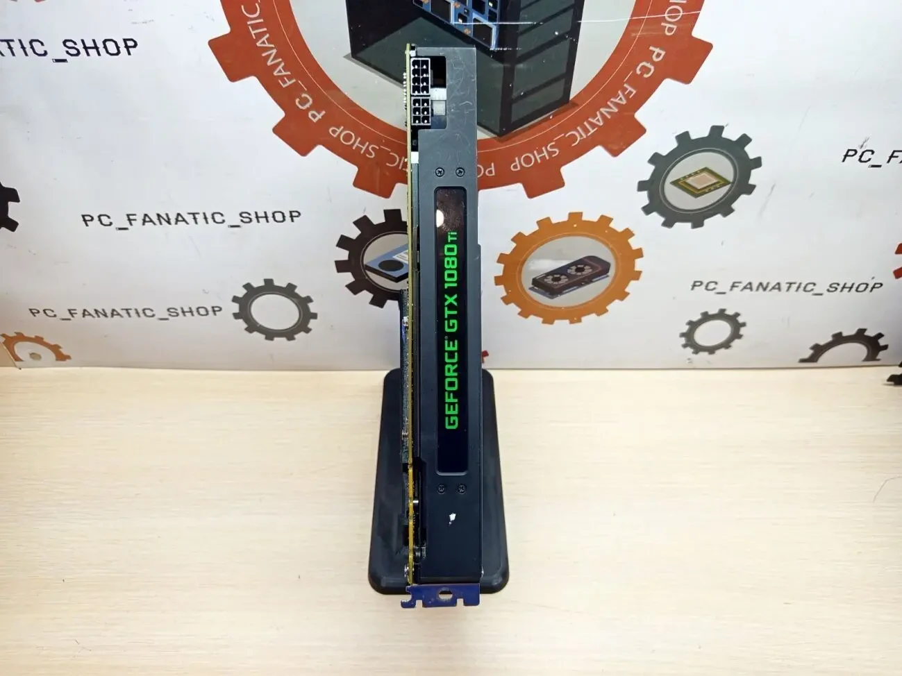 Відеокарта GeForce GTX 1080 Ti PNY Blower Gaming OC 2