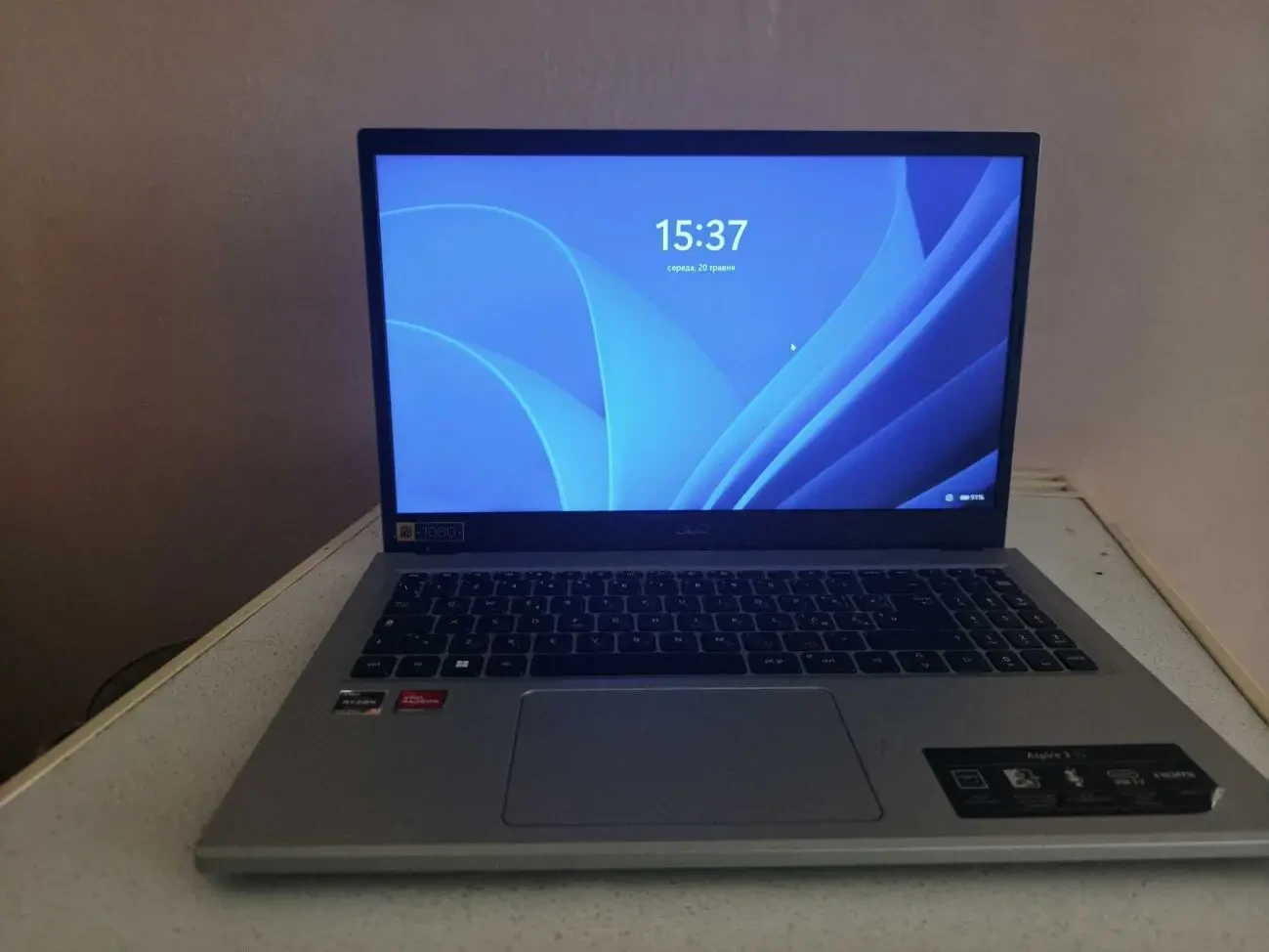 Acer Aspire A315-24P 2