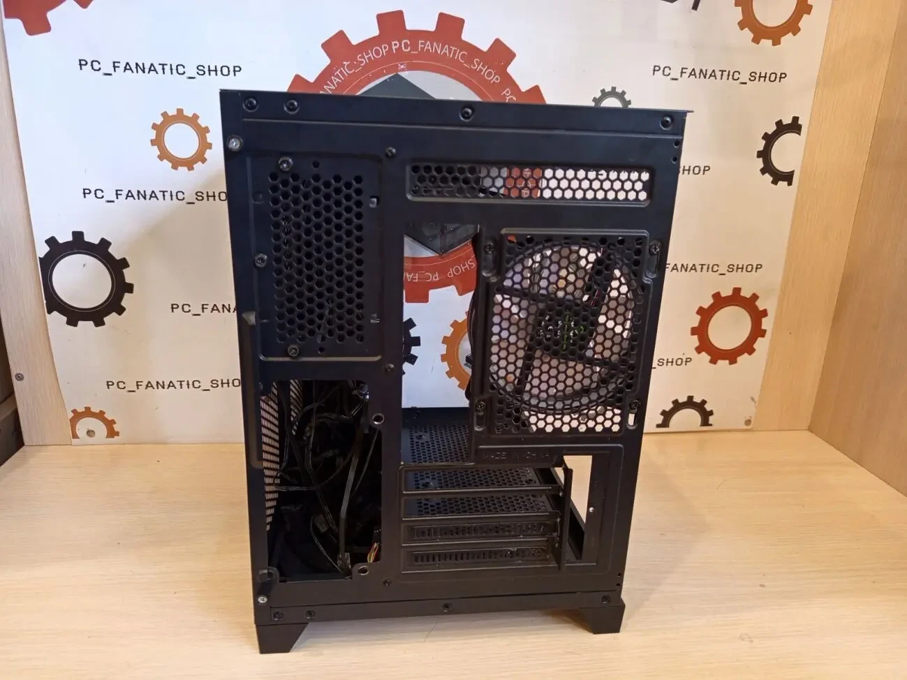 Корпус QUBE REEF ARGB Black 9