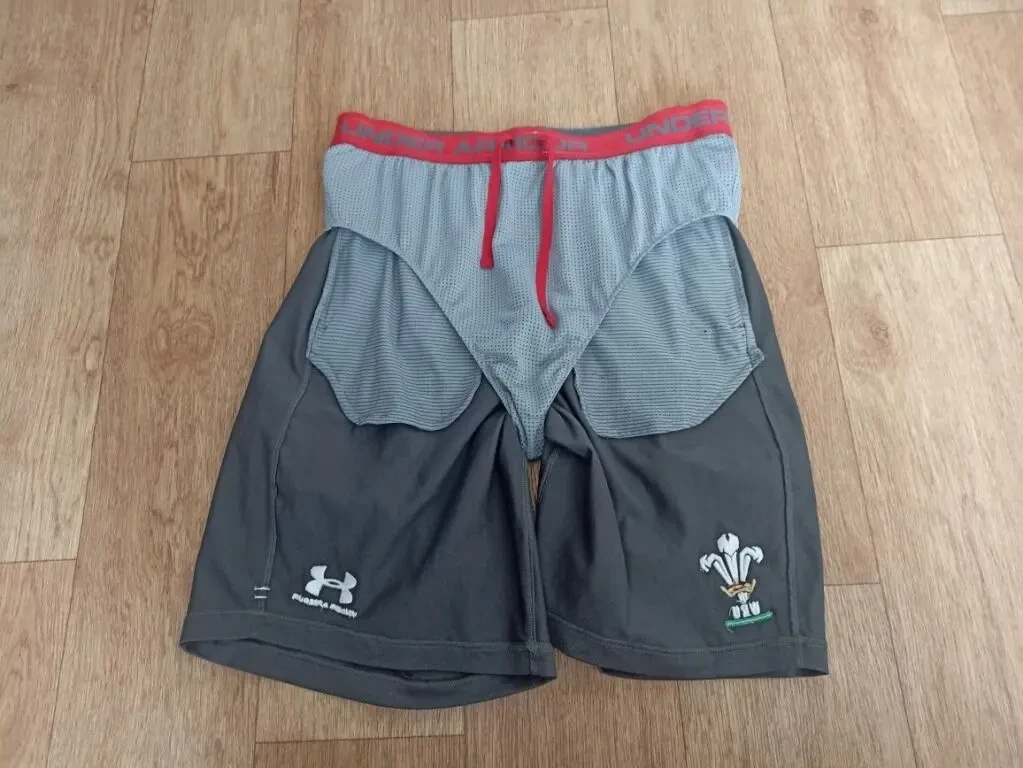 Under Armour Шорты мужские с плавками перфорация серые/красные L 5