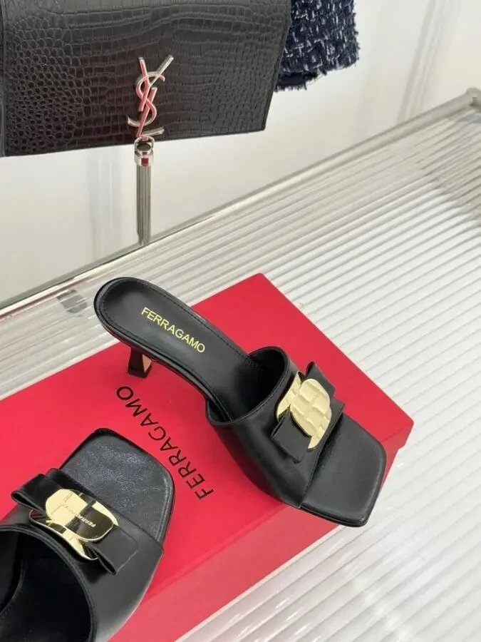 Мюлі Ferragamo 35-41 3