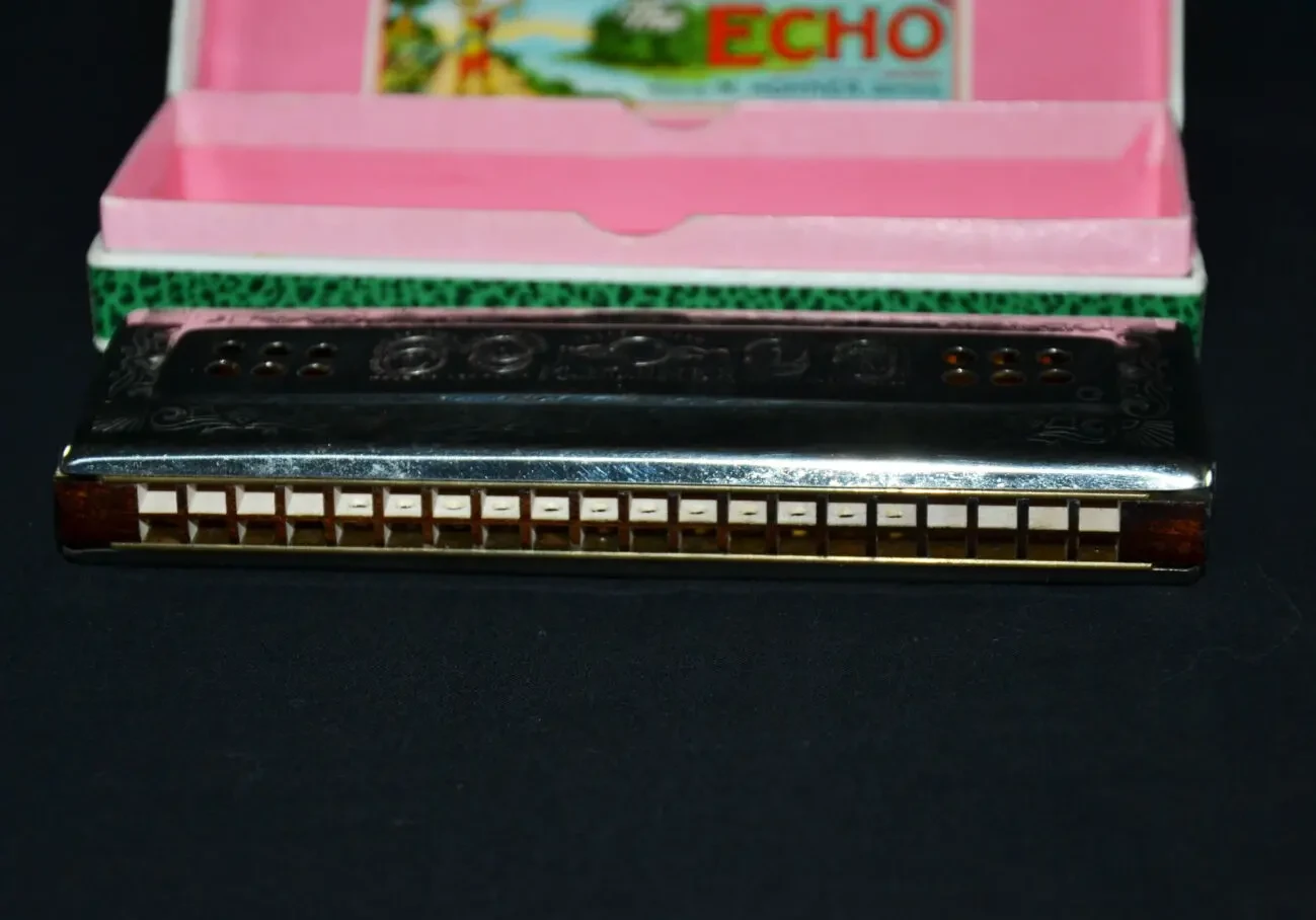 Губная гармоника  M. Hohner 2