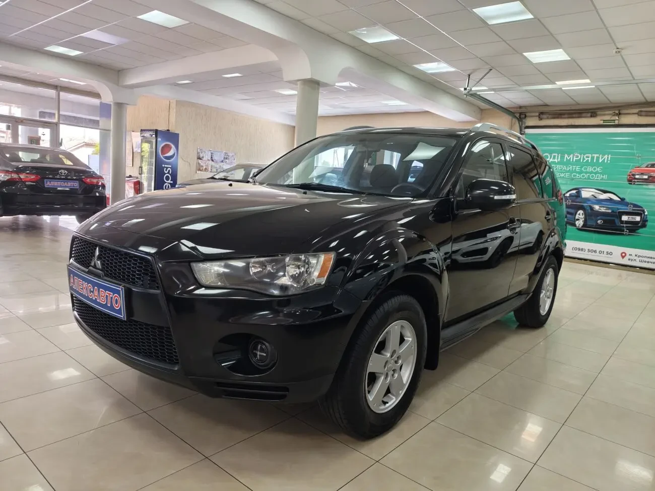 Mitsubishi Outlander 4WD 2.0i 16V 6АКПП 2010 р.в. (147 к.с.) 3