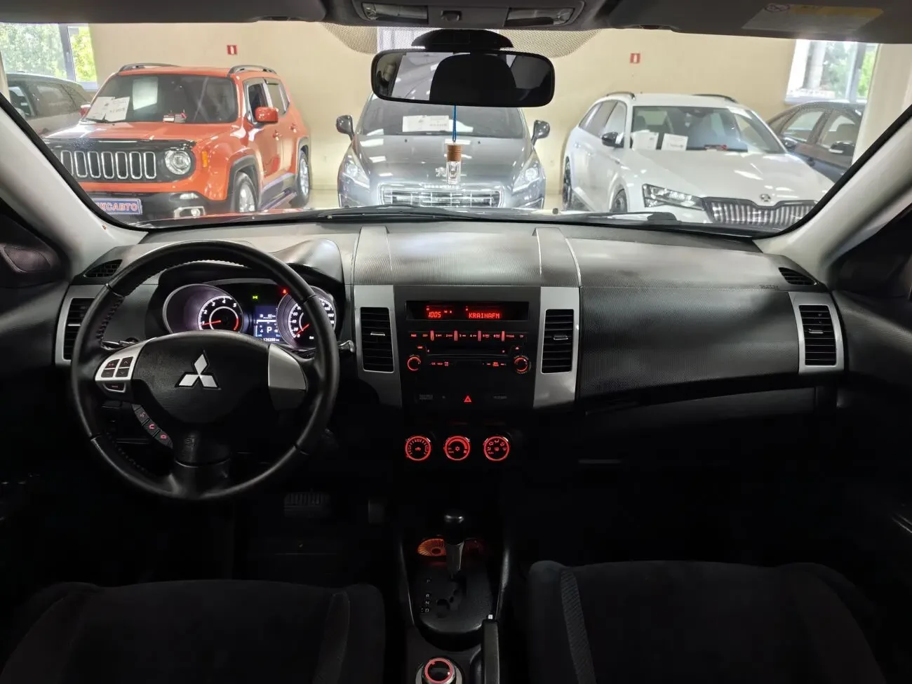 Mitsubishi Outlander 4WD 2.0i 16V 6АКПП 2010 р.в. (147 к.с.) 10