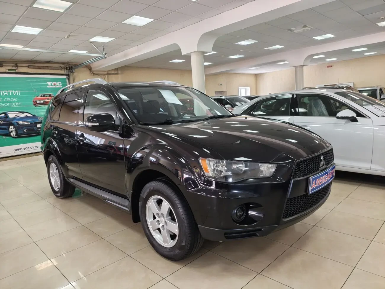 Mitsubishi Outlander 4WD 2.0i 16V 6АКПП 2010 р.в. (147 к.с.)