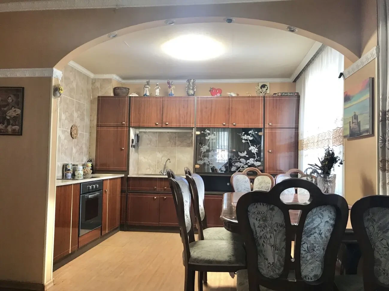 Продам 2х комн. квартиру с ремонтом 50м2 в г. Белая Церковь 3