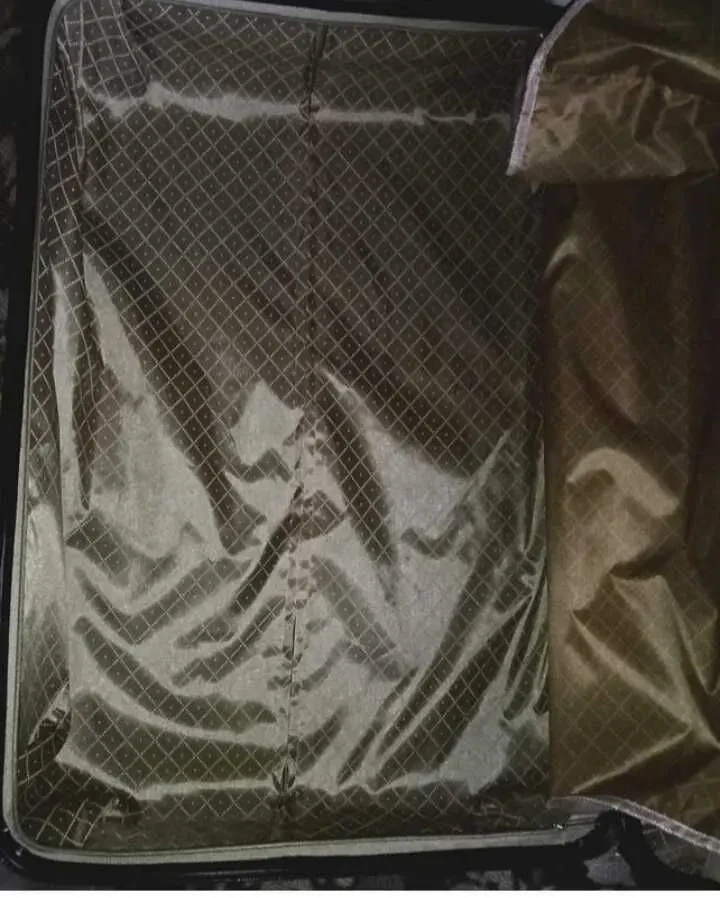 Валіза синя б/в 7