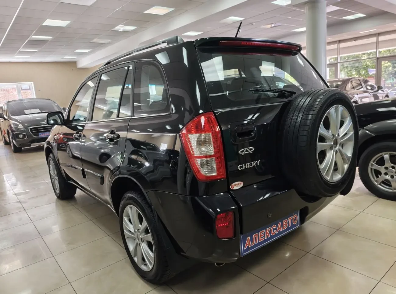 Chery Tiggo 1.8і 16V 5МКПП 2014 р.в. (132 к.с.) 3