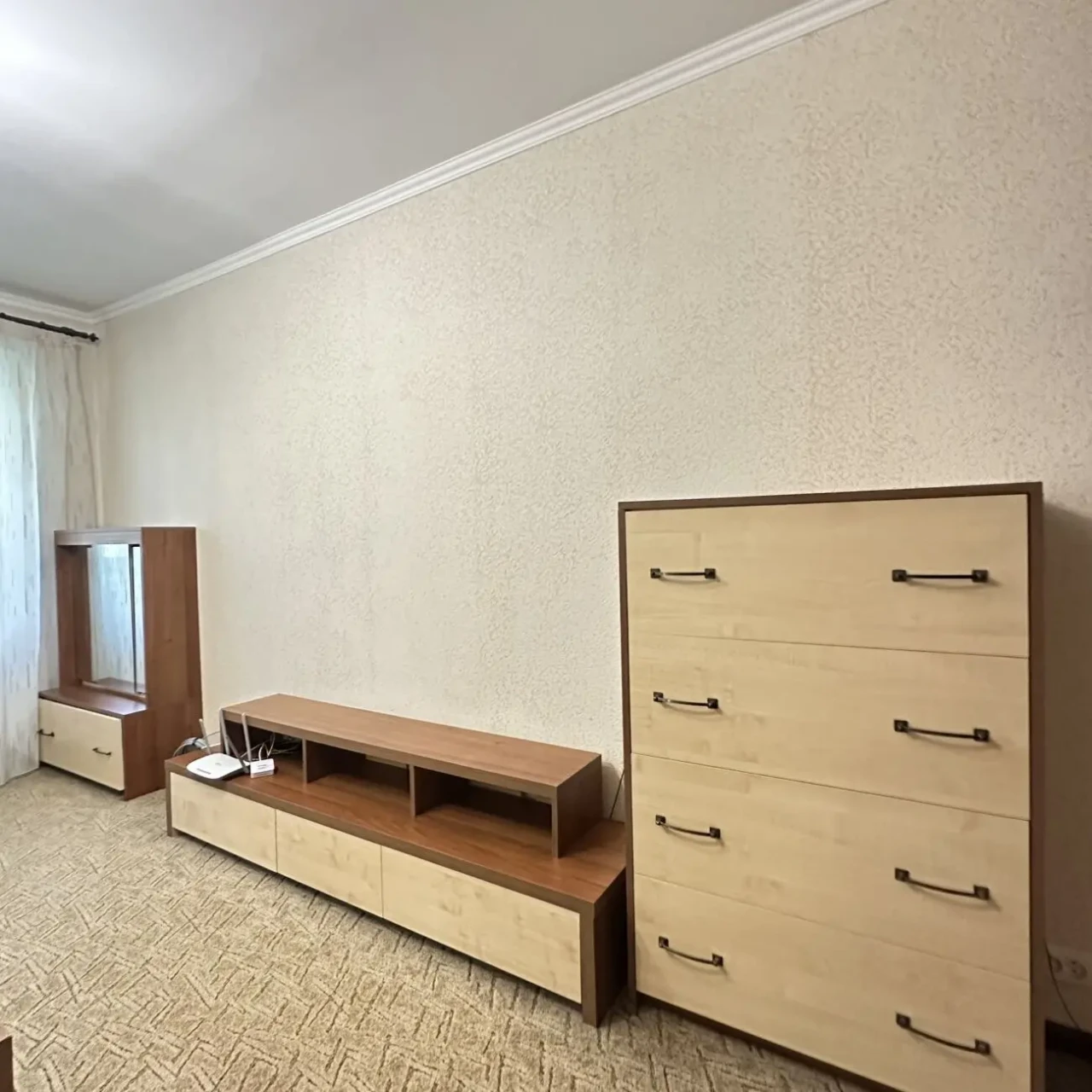 Варненская/Героев Крут,2/5, евророремонт,кондиционер,балкон застеклен 4