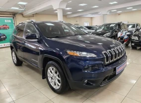 Jeep Cherokee 4WD 3.2i V6 24V 9АКПП 2015 р.в. (272 к.с.)