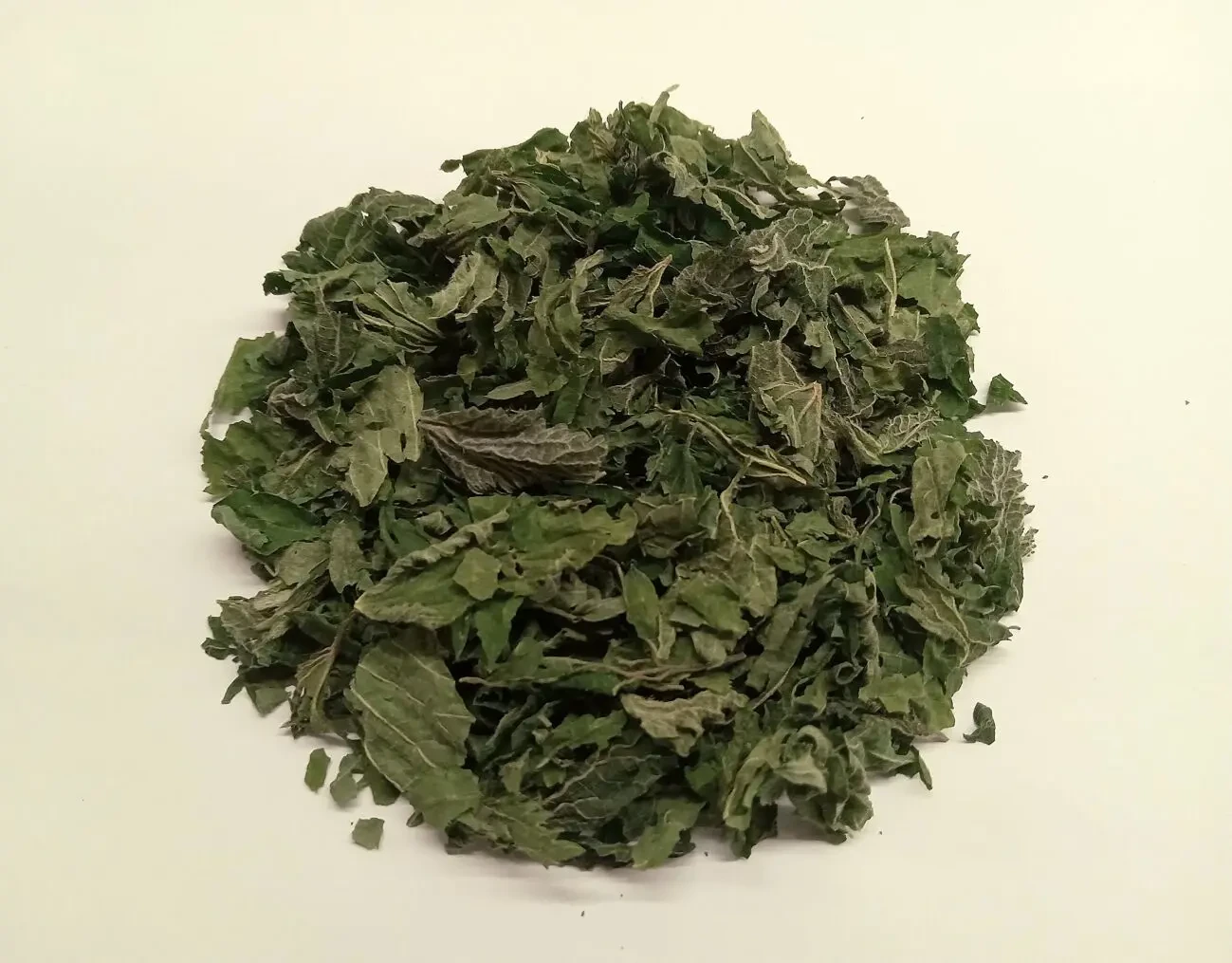 Сушена кропива (листя)