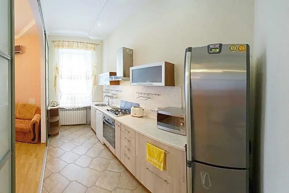 Аренда офиса 140 м2, Руставели 34, Центр, м Дворец Спорта, Бессарабка 3
