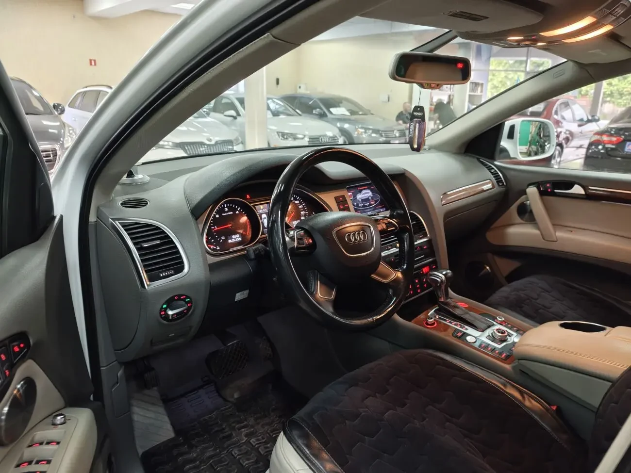 Audi Q7 Quattro 3.0TDI V6 24V 8АКПП 2014 р.в. (245 к.с.) 6